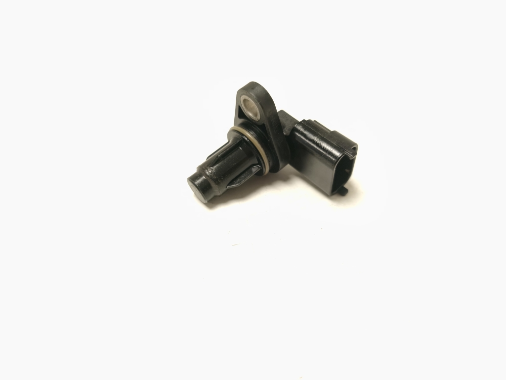 Kia Sportage (2010–2016) Camshaft position sensor 393002F000