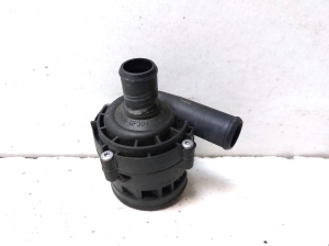 Mercedes Benz ML-Class 164 (2005–2011) Auxiliary water pump A2118350364 - 3