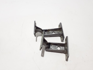 Tailgate hinge - 904003694R