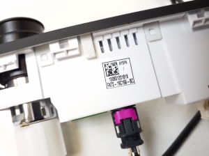 Jaguar XE (2015–2026) USB-pesa FK7219C166BC - 2