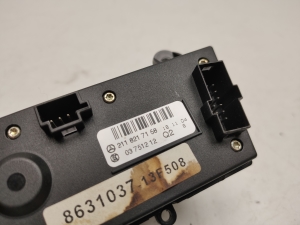 Mercedes Benz E-Class W211 (2002–2009) Other switch A2118217158 - 3