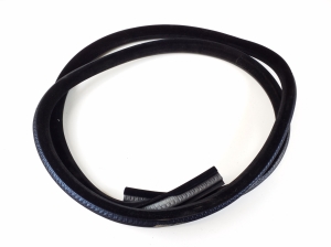 Rear side door seal on the door - GX73253A10A
