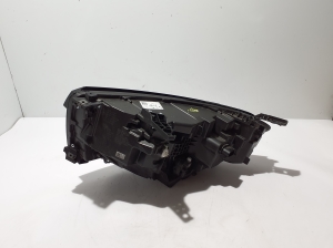 RENAULT Austral (2022–2026) Esituli 260103381R - 5