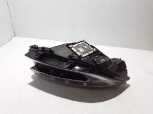 RENAULT Austral (2022–2026) Esituli 260103381R - 8