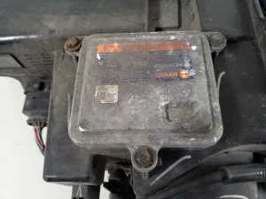 Tesla Model S S (2012–2026) Scheinwerfer und seine Teile 6005910008 - 9