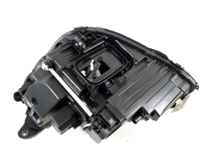 Mercedes Benz E-Class W213 (2017–2026) Scheinwerfer vorne A2139068808 - 3