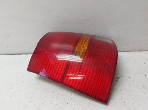 Volkswagen Golf IV (1997–2003) Eckleuchte hinten 28439003 - 3