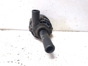 Auxiliary water pump - A2218350164
