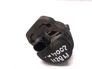 Auxiliary water pump - A2118350028