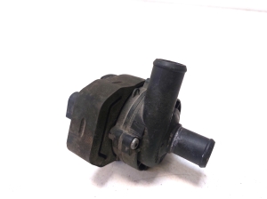 Mercedes Benz E-Class W212 (2009–2015) Auxiliary water pump A2118350028 - 3