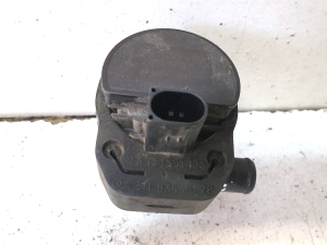 Mercedes Benz E-Class W212 (2009–2015) Auxiliary water pump A2117350028 - 2