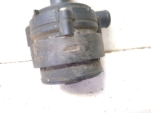 Mercedes Benz R-Class 251 (2006–2017) Auxiliary water pump A2118350028 - 3