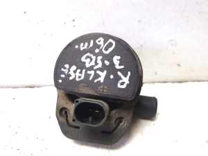 Mercedes Benz R-Class 251 (2006–2017) Auxiliary water pump A2118350028 - 4