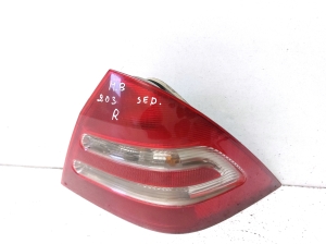 Eckleuchte hinten - A2035408305