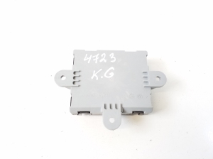 Jaguar XE (2015–2026) Rear side door control unit F7214D619AE - 2
