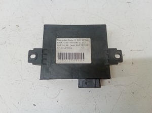 Mercedes Benz S-Class 220 (1998–2005) Ksenoontulede juhtplokk 2108203726 - 2