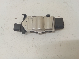 Cooling fan relay - 1137328648