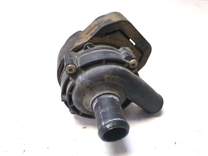 Mercedes Benz CLS-Class 218 (2011–2018) Auxiliary water pump A2118350028 - 8