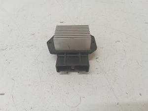Cabin shoulder motor resistance - 4993002121