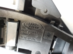 Jaguar XE (2015–2026) Rear side door exterior handle and its parts DK62224A00AA - 3