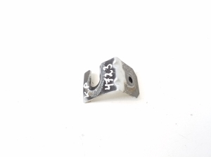 Jaguar XE (2015–2026) Front fender bracket GX7316151AB - 2
