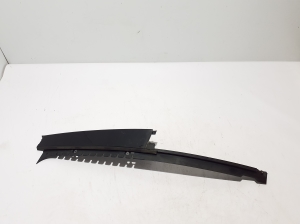 Tagumise külgukse klaasi välimine liist - 971853290D