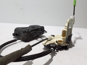 Porsche Panamera 971 (2016–2026) Rear side door lock 971839016B - 3