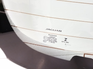 Jaguar XE (2015–2026) Heckscheibe GX7342006GB - 2