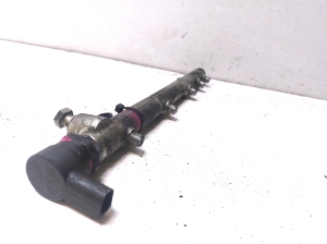 Mercedes Benz E-Class W211 (2002–2009) Common Rail Kraftstoffleitung A6110700395 - 3
