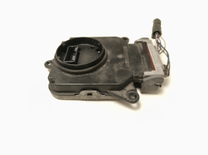 TOYOTA Prius W50 (2015–2020) Xenon headlight control unit 8990847010 - 3