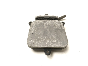 TOYOTA Prius W50 (2015–2020) Xenon headlight control unit 8990847010 - 6