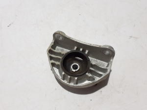 Dacia Spring (2021–2026) Engine mount 112112664R - 2