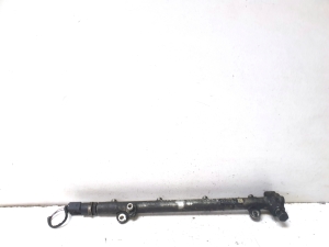 Mercedes Benz C-Class 203 (2000–2007) Common Rail Kraftstoffleitung A6110700095 - 4