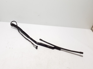 VOLVO XC60 (2017–2026) Windshield wiper arm 31662318 - 4