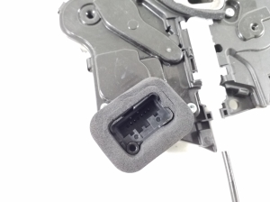 Volkswagen T-Roc (2017–2026) Front door lock 3J1837016 - 2