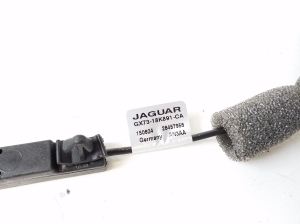 Jaguar XE (2015–2026) Antenna amplifier GX7318K891CA - 2