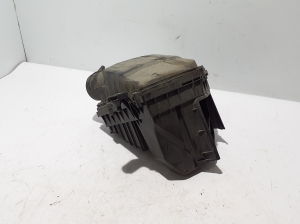 VOLVO XC60 (2017–2026) Boîtier de filtre à air 31474862 - 4