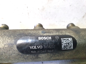 VOLVO V70 II (2000–2007) Common Rail Kraftstoffleitung 0445215010 - 6