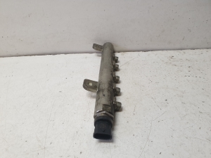 Opel Zafira B (2005–2014) Common Rail Kraftstoffleitung 0445214095 - 4