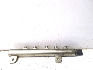 Opel Zafira B (2005–2014) Common Rail Kraftstoffleitung 0445214095 - 5