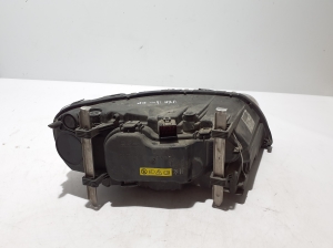 VOLVO V70 III (2007–2017) Esituli 31420013 - 3