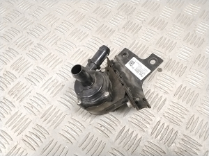 Ford Mustang Mach-E Mach-E (2020–2026) Pompe à eau auxiliaire 19081E90024 - 4
