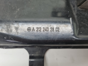 Mercedes Benz E-Class W212 (2009–2015) Getriebehalter A2122402802 - 3