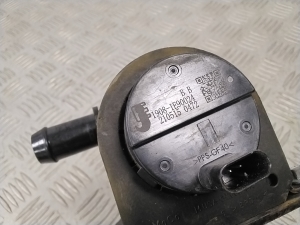 Ford Mustang Mach-E Mach-E (2020–2026) Auxiliary water pump 19081E90024 - 4