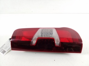 Opel Combo E (2018–2026) Tagumine nurgatuli 9819235880 - 5