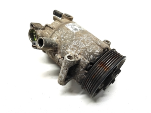 Volkswagen Caddy III (2004–2015) A/C compressor 5K0820803A - 4