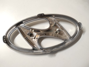Hyundai Kona (2017–2023) Emblem 86354-J9000 - 3