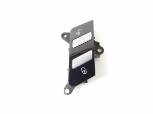 Mercedes Benz CL-Class C216 (2006–2014) Door lock/unlock switch A2218213151 - 2