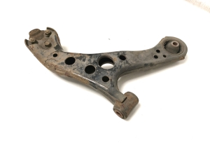 TOYOTA Prius W50 (2015–2020) Front control arm 4806947060 - 6