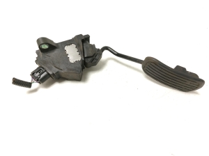 Gaspedal - 781100W110